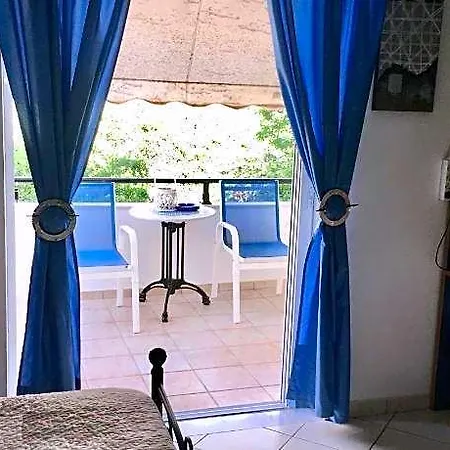 Apartment Alexiou Blue *