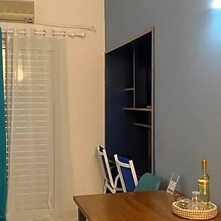 Alexiou Blue Apartment Rethymno (Crete)