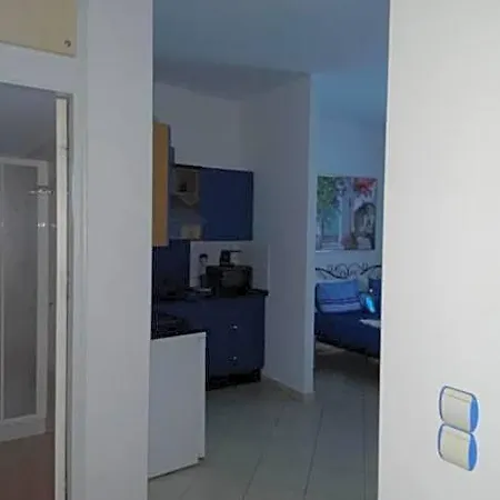 Alexiou Blue Apartment Rethymno (Crete)